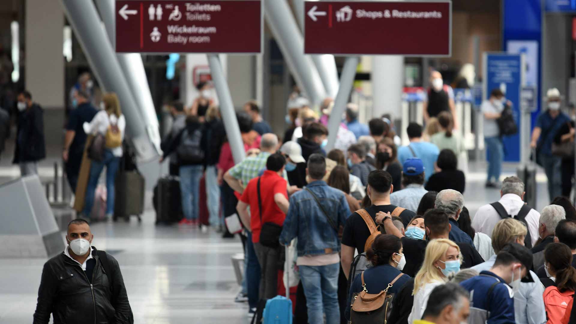 Image for the title: Germany relaxes curbs on travellers from UK and India 