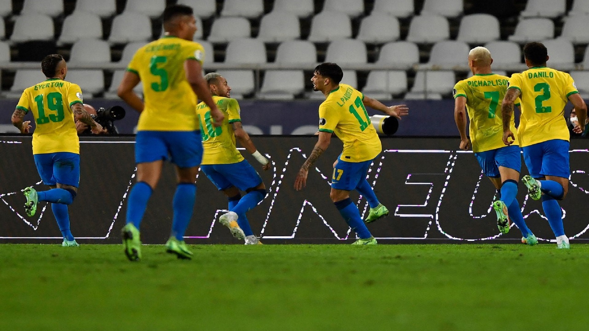 صورة بعنوان: منتخب البرازيل يتأهل إلى نهائي بطولة كوبا أميركا 