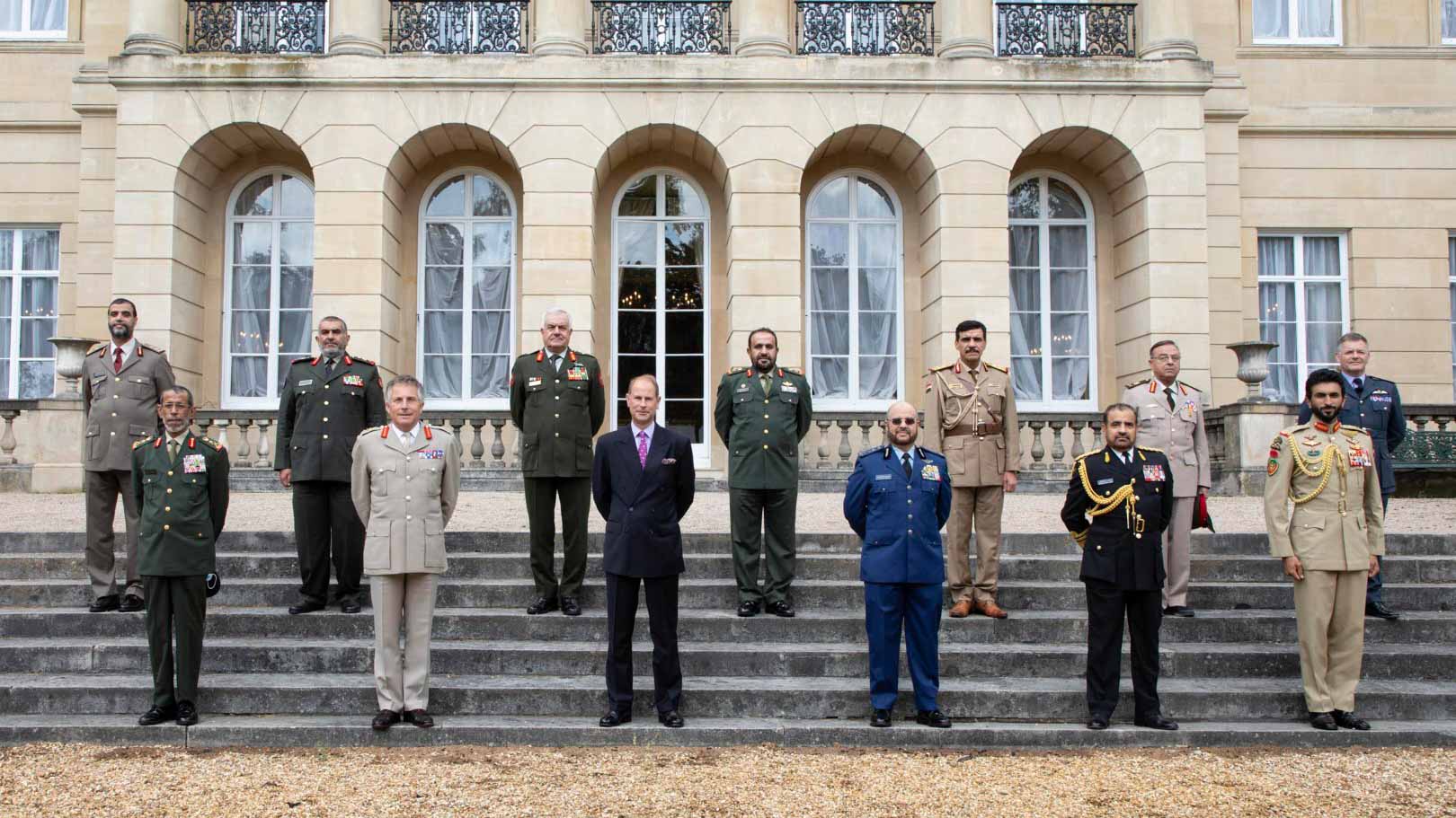 صورة بعنوان: الإمارات تشارك في اجتماع مجموعة التنين السنوي بلندن 