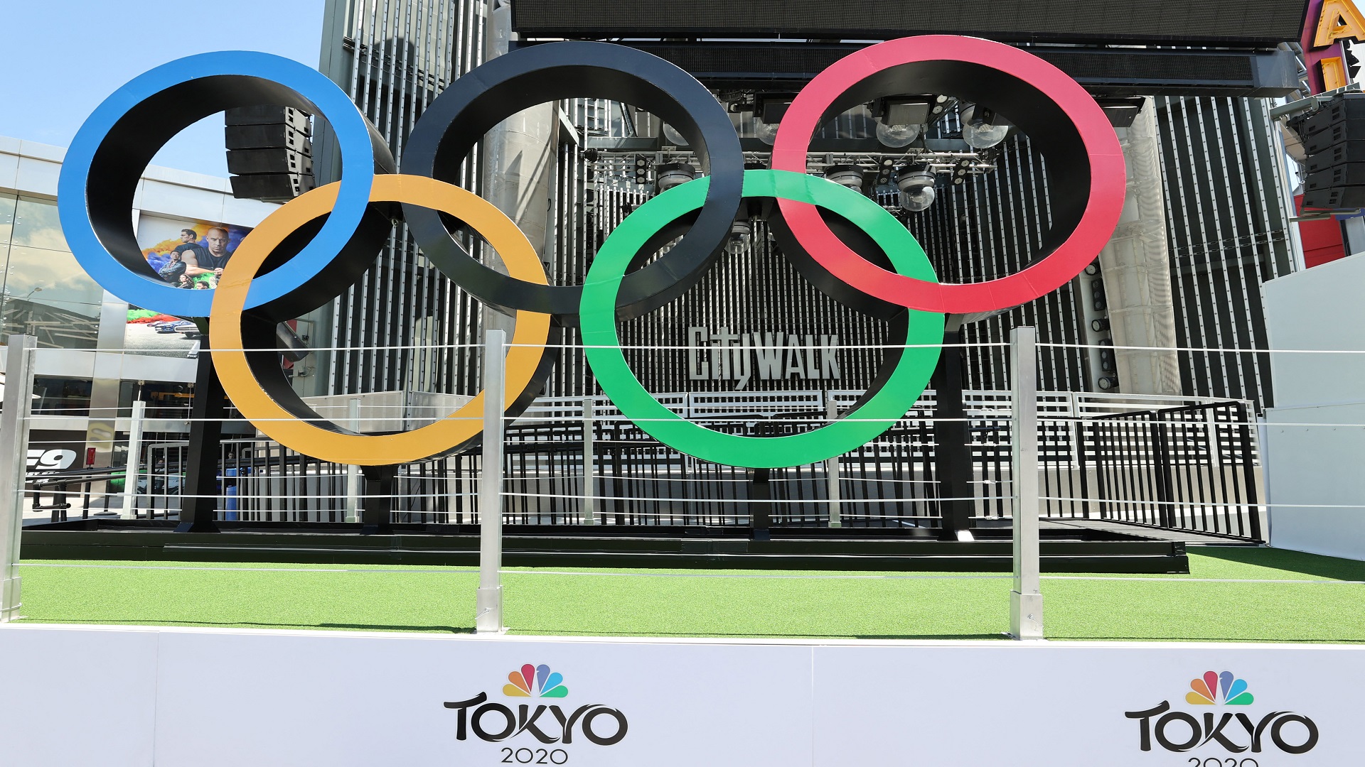 Image for the title: Tokyo scraps Olympic torch relay legs in capital 