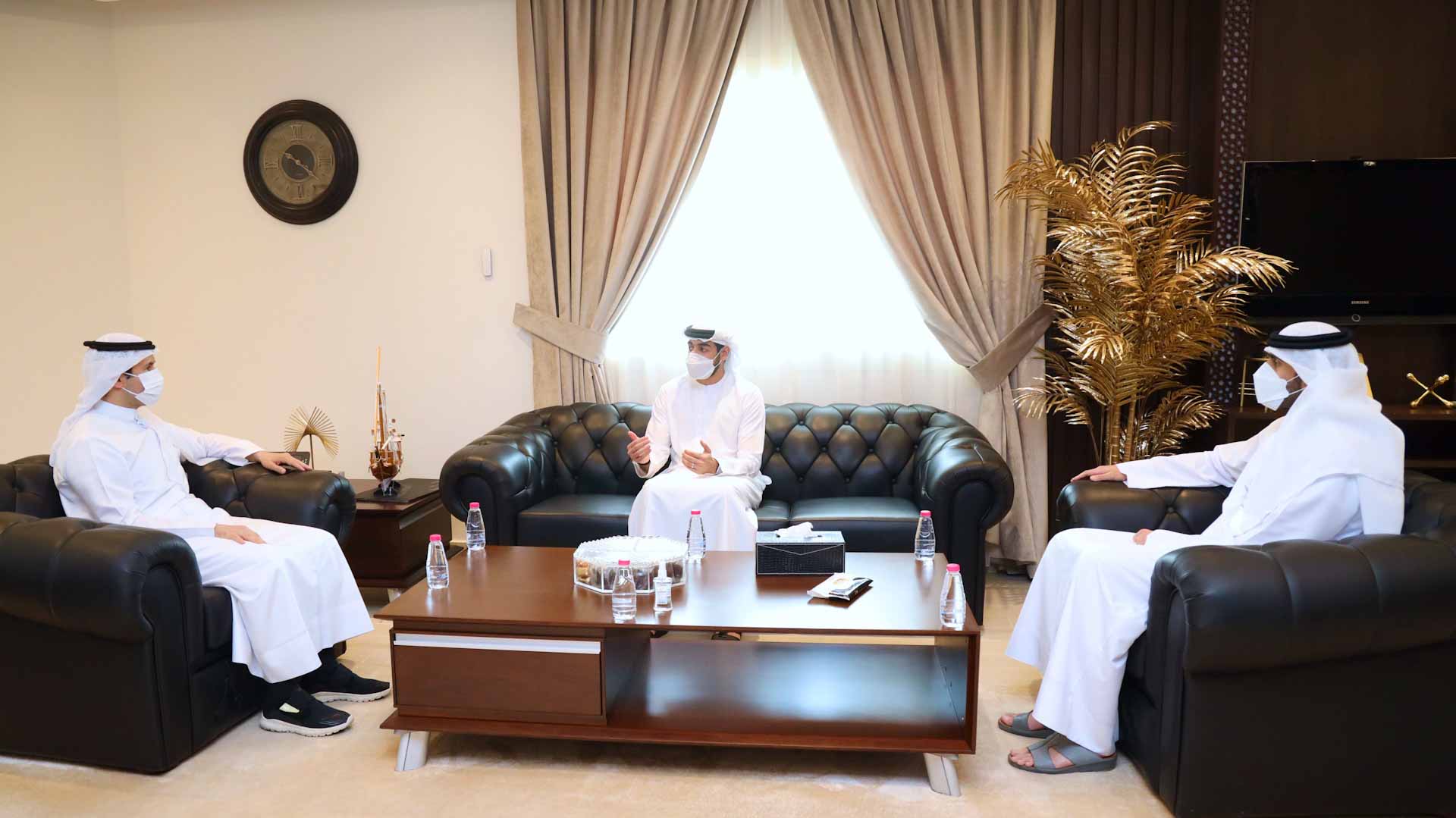 Image for the title: SEWA explores cooperation with Digital Sharjah Office 