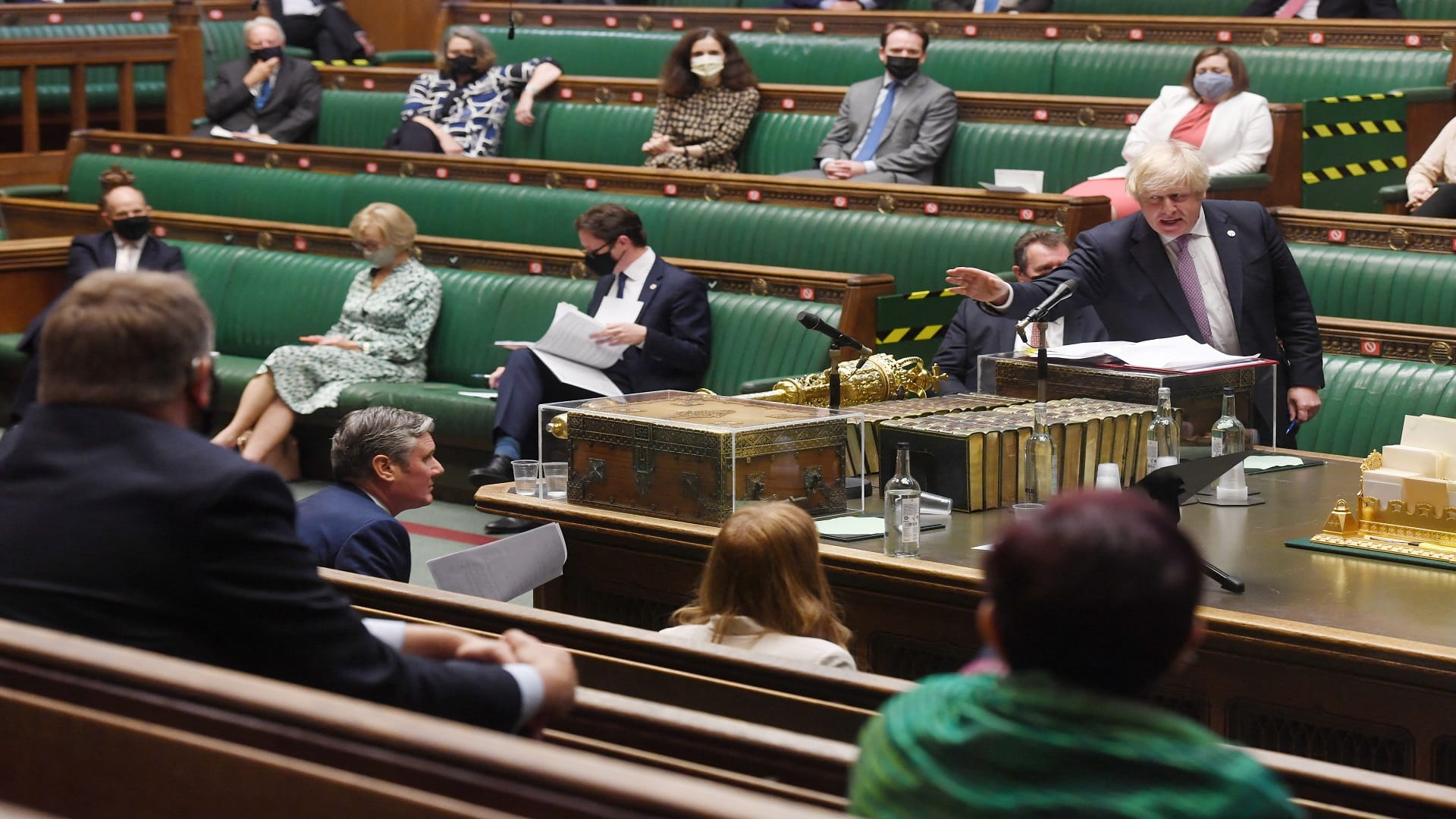 صورة بعنوان: نواب بريطانيون يدعون الحكومة إلى تعزيز الضغوط على الصين 