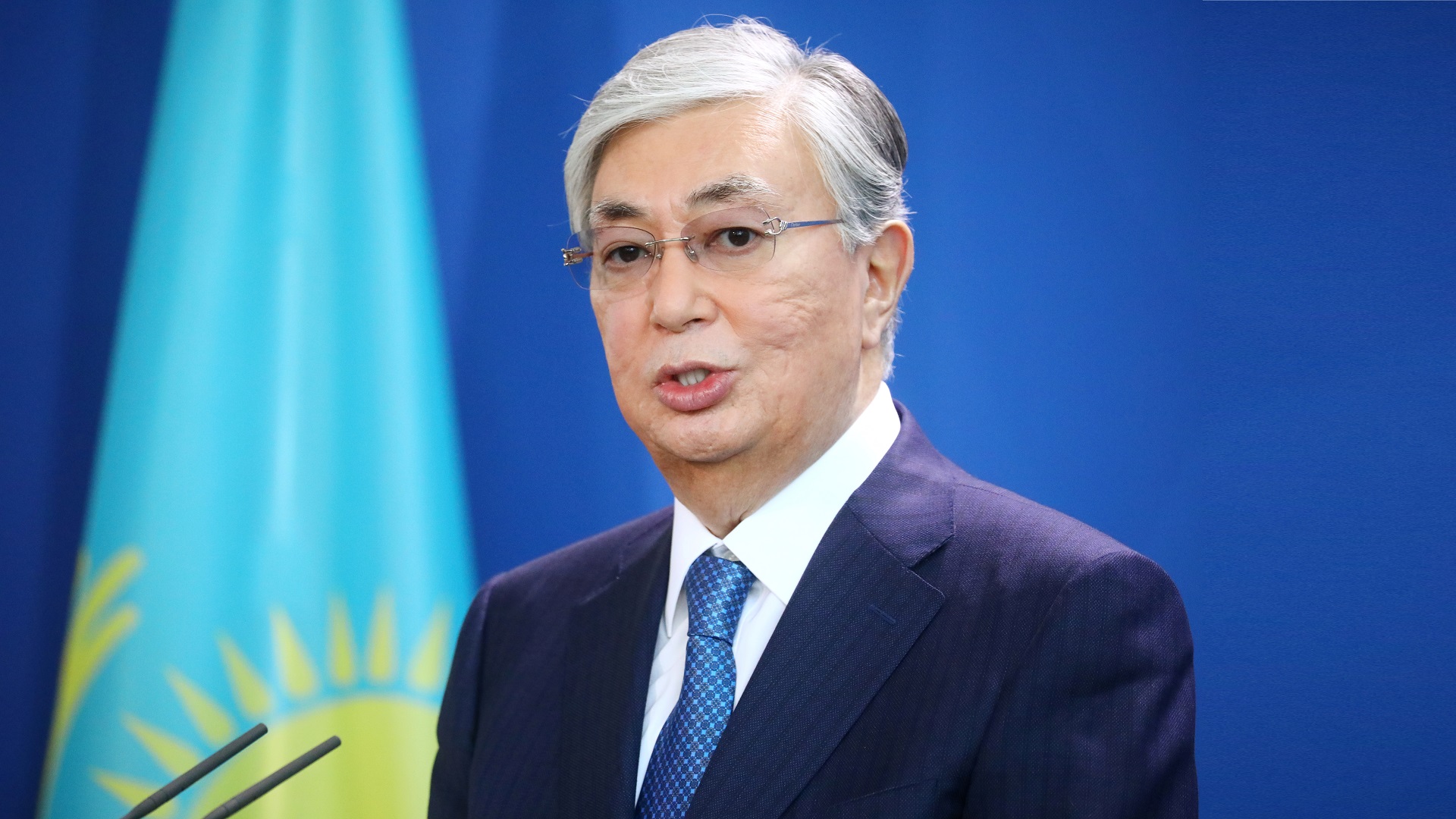 صورة بعنوان: رئيس كازاخستان يقيل وزير الزراعة بسبب تضرر المزارعين من الجفاف 