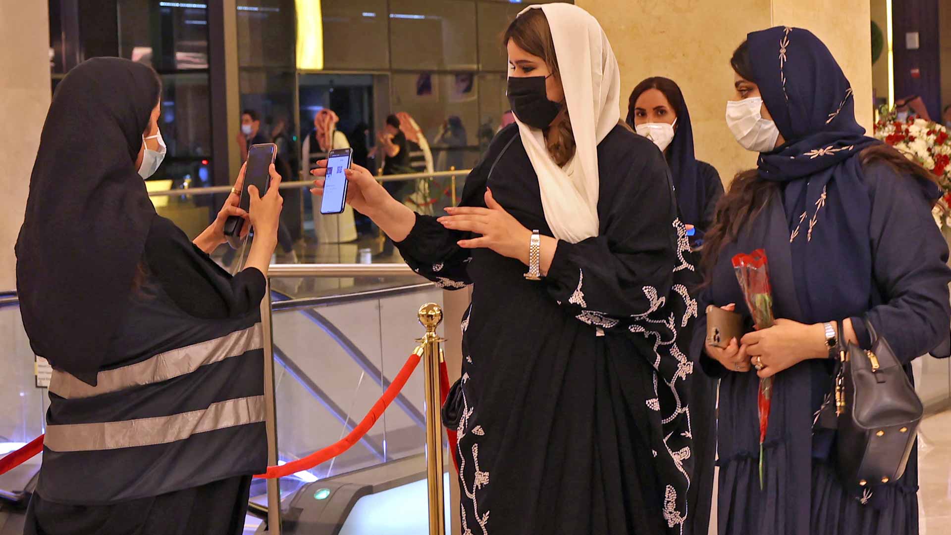 صورة بعنوان: السعودية تسجل 1244 إصابة و16 وفاة بكورونا 