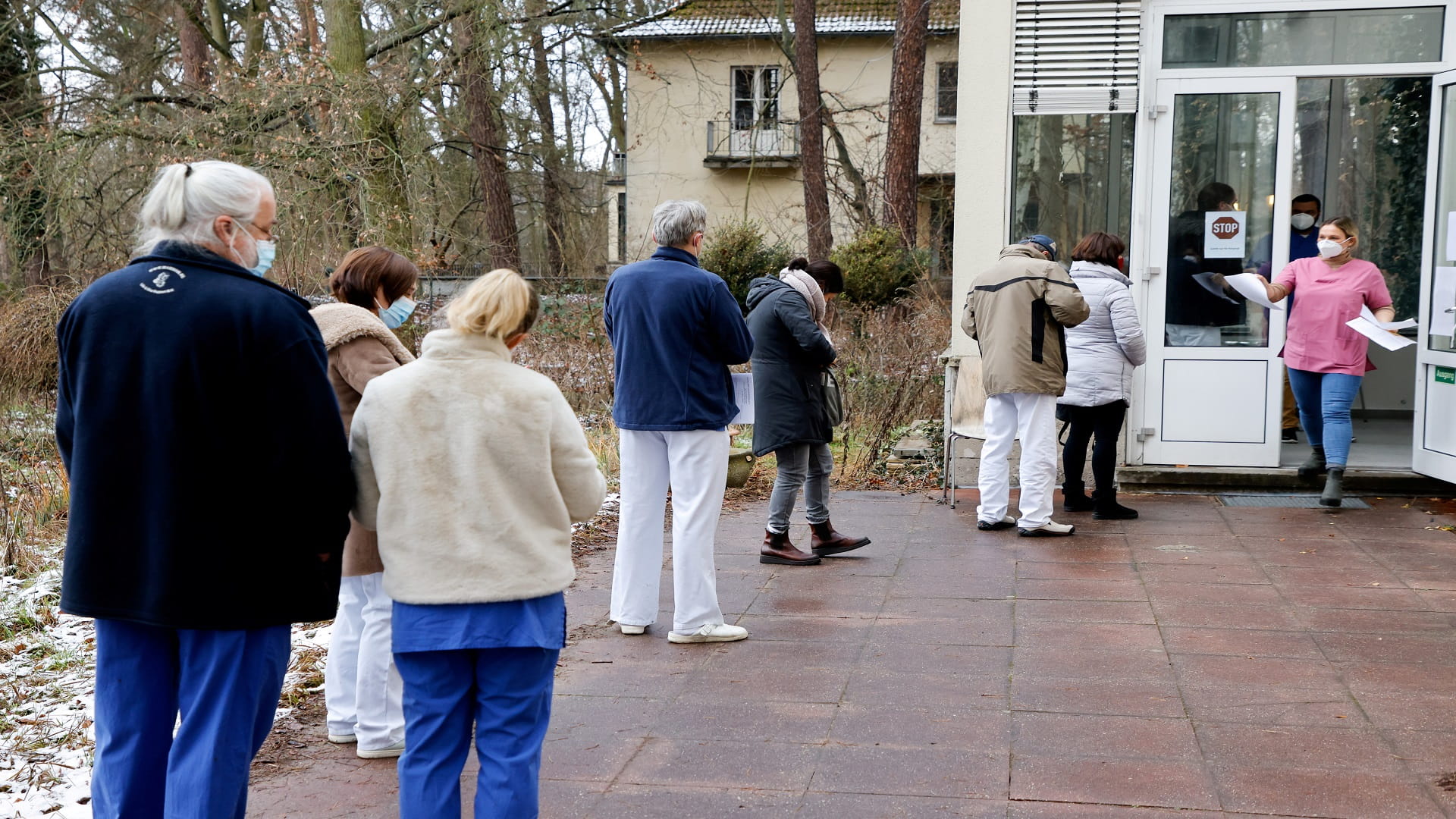 صورة بعنوان: ألمانيا تسجل 324 إصابة جديدة بفيروس كورونا وحالتي وفاة 