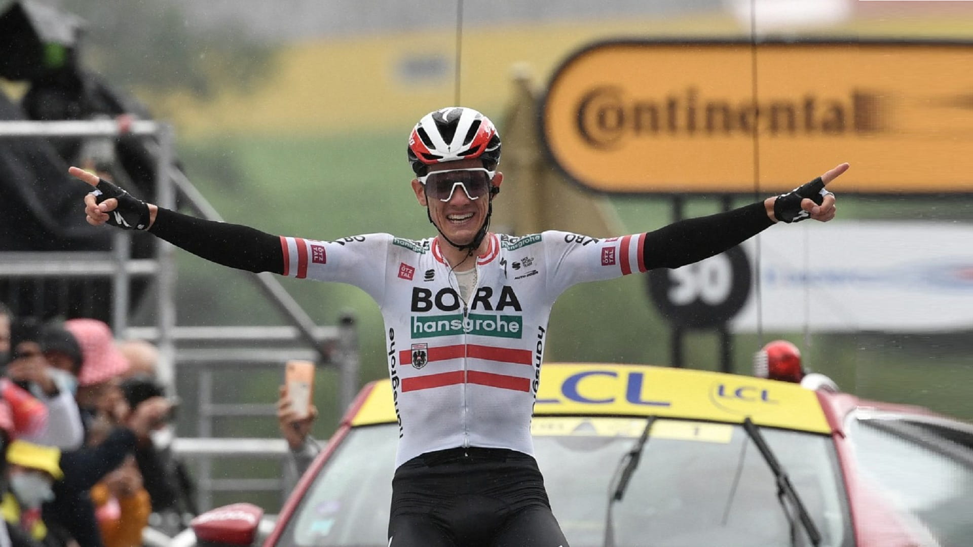 صورة بعنوان: النمساوي باتريك كونراد يتوج بطلاً للمرحلة 16 في طواف فرنسا 