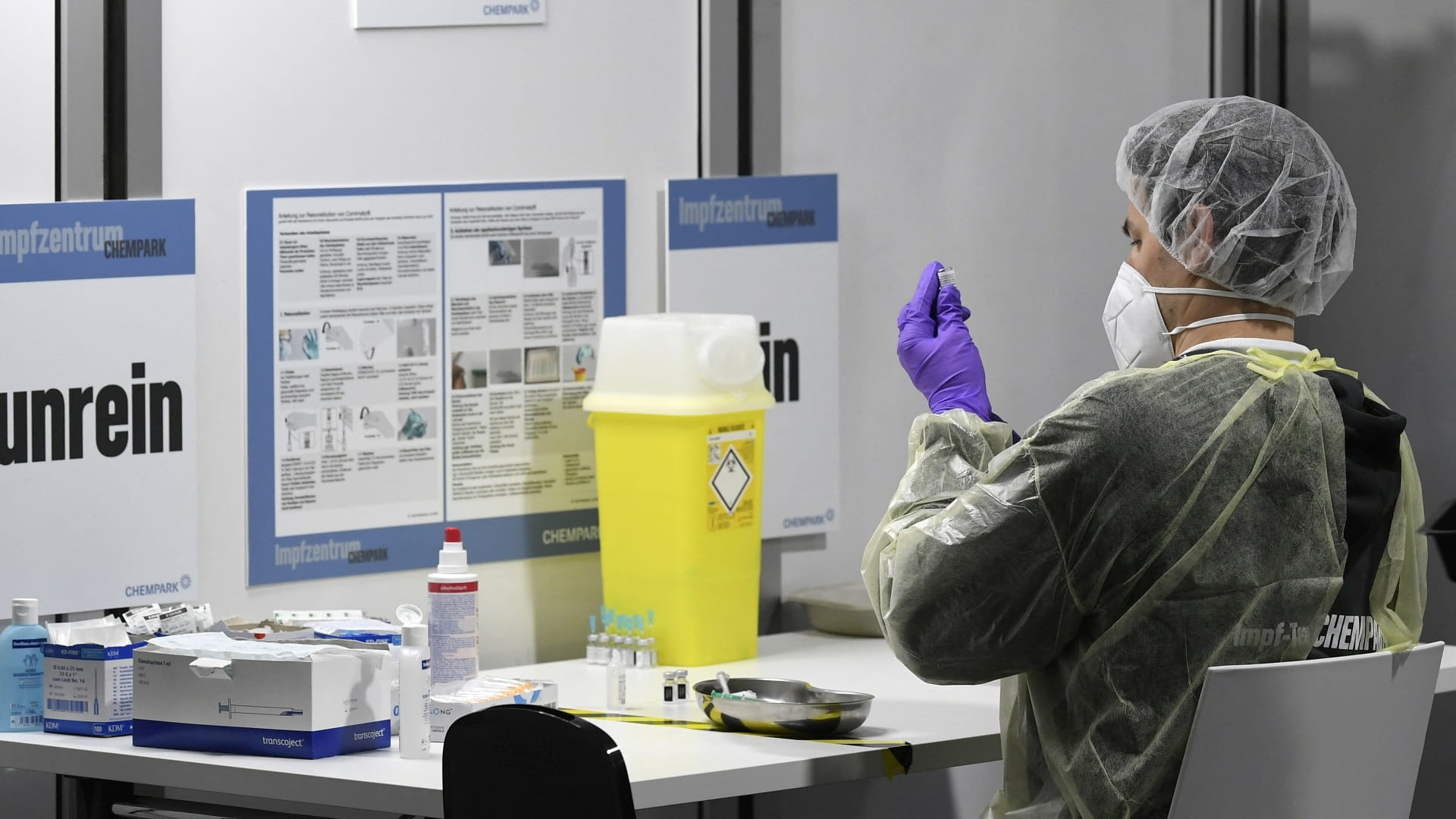 Image for the title: Germany's confirmed coronavirus cases rise by 1,456 