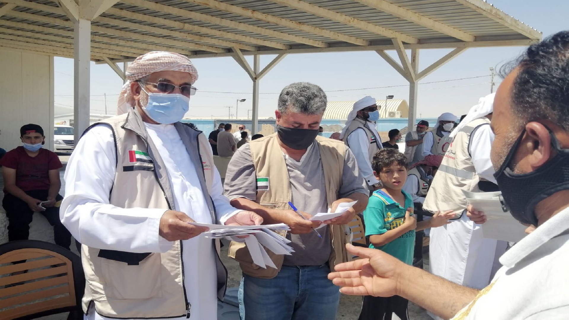 Image for the title: Emirati-Jordanian Team monitors distribution of Eid Al-Adha Aid 