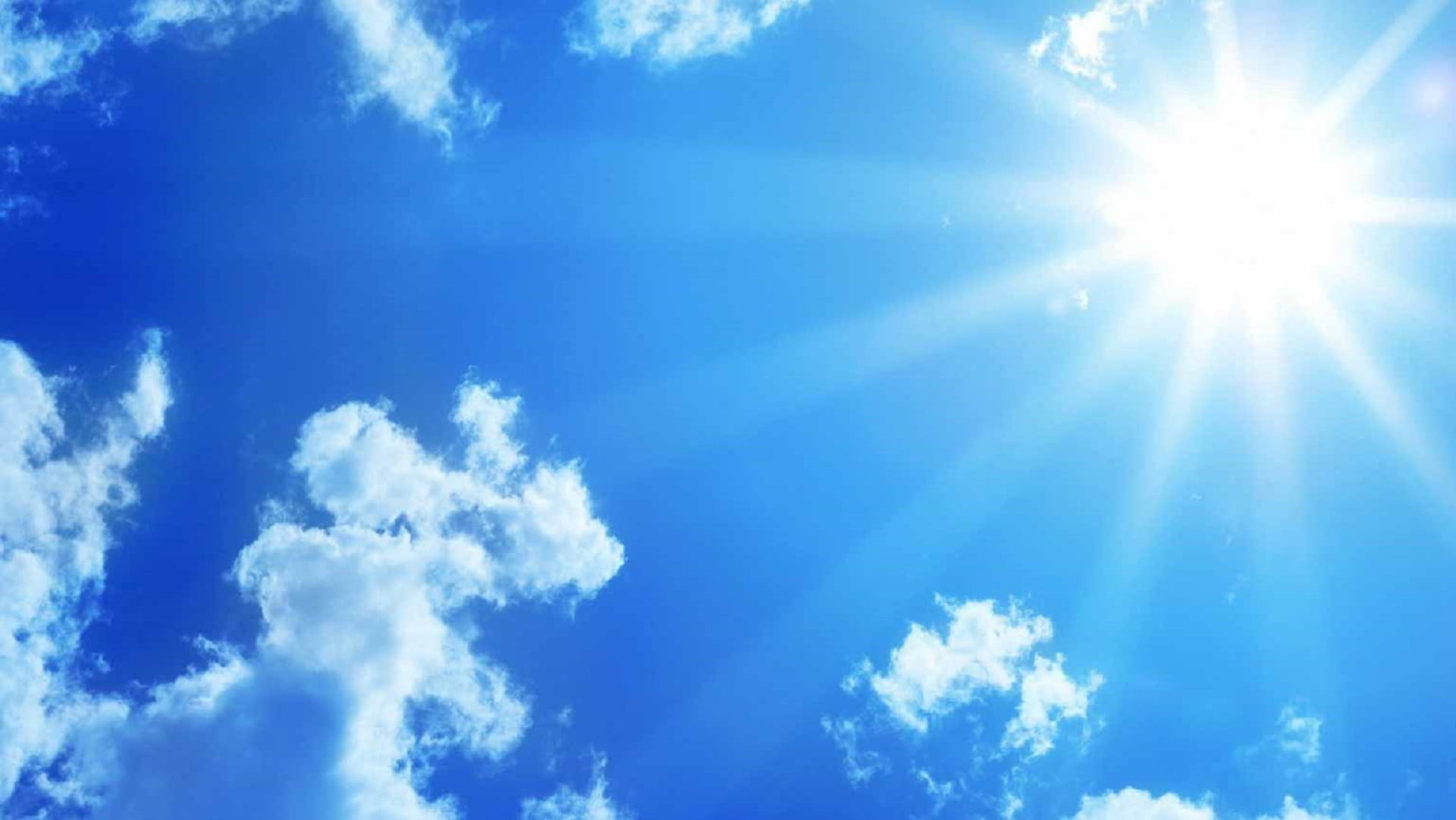 صورة بعنوان: طقس الإمارات الثلاثاء غائم جزئياً مغبر أحياناً  