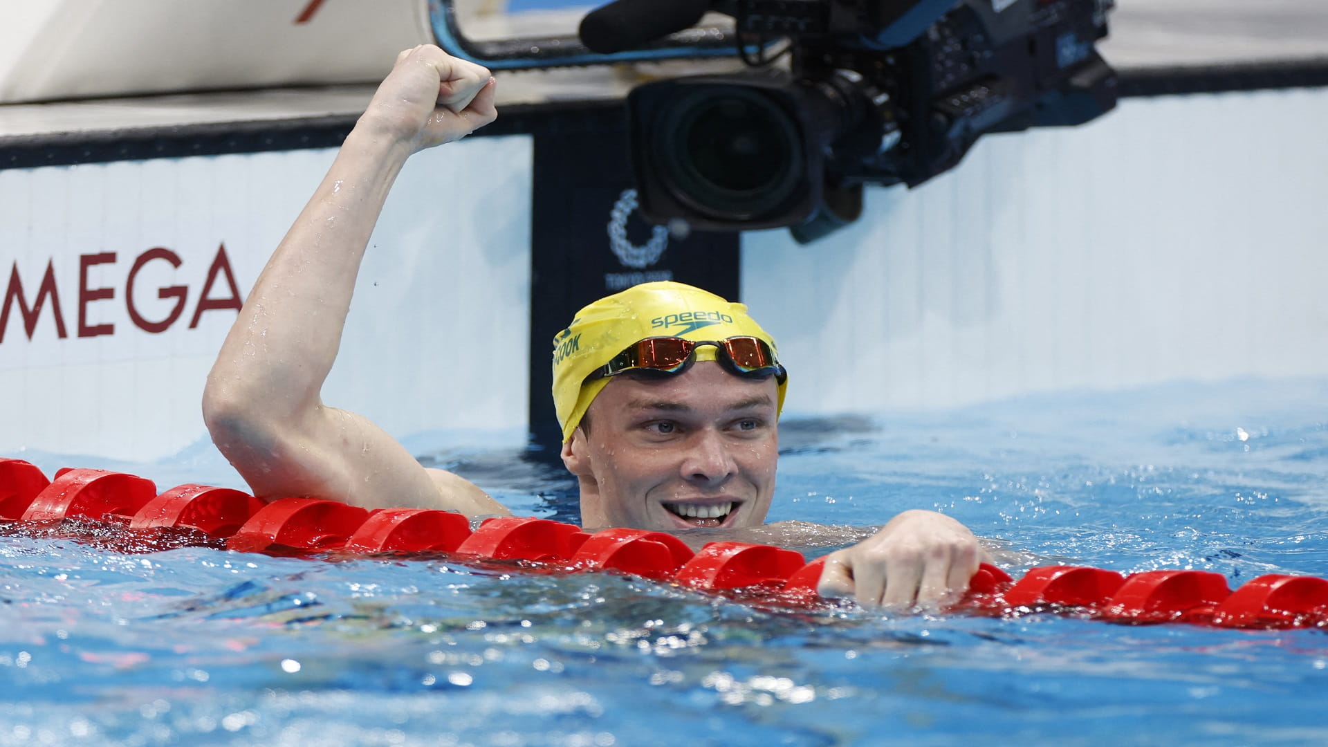 Image for the title: Australia's Stubblety wins men's Olympic 200m breaststroke gold 