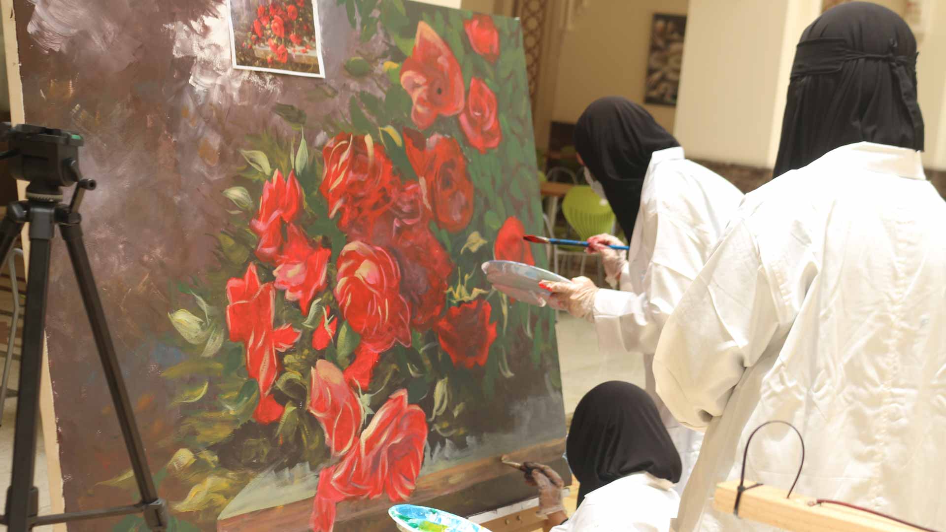 صورة بعنوان: الجامعة القاسمية تنظم مرسماً إبداعياً لطالبات السكن الداخلي    