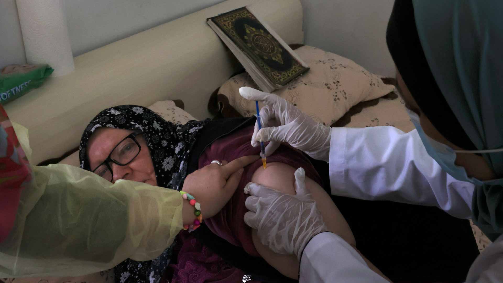 صورة بعنوان: فلسطين تشدد إجراءات مواجهة الطفرة الهندية لكورونا بعد 22 إصابة 