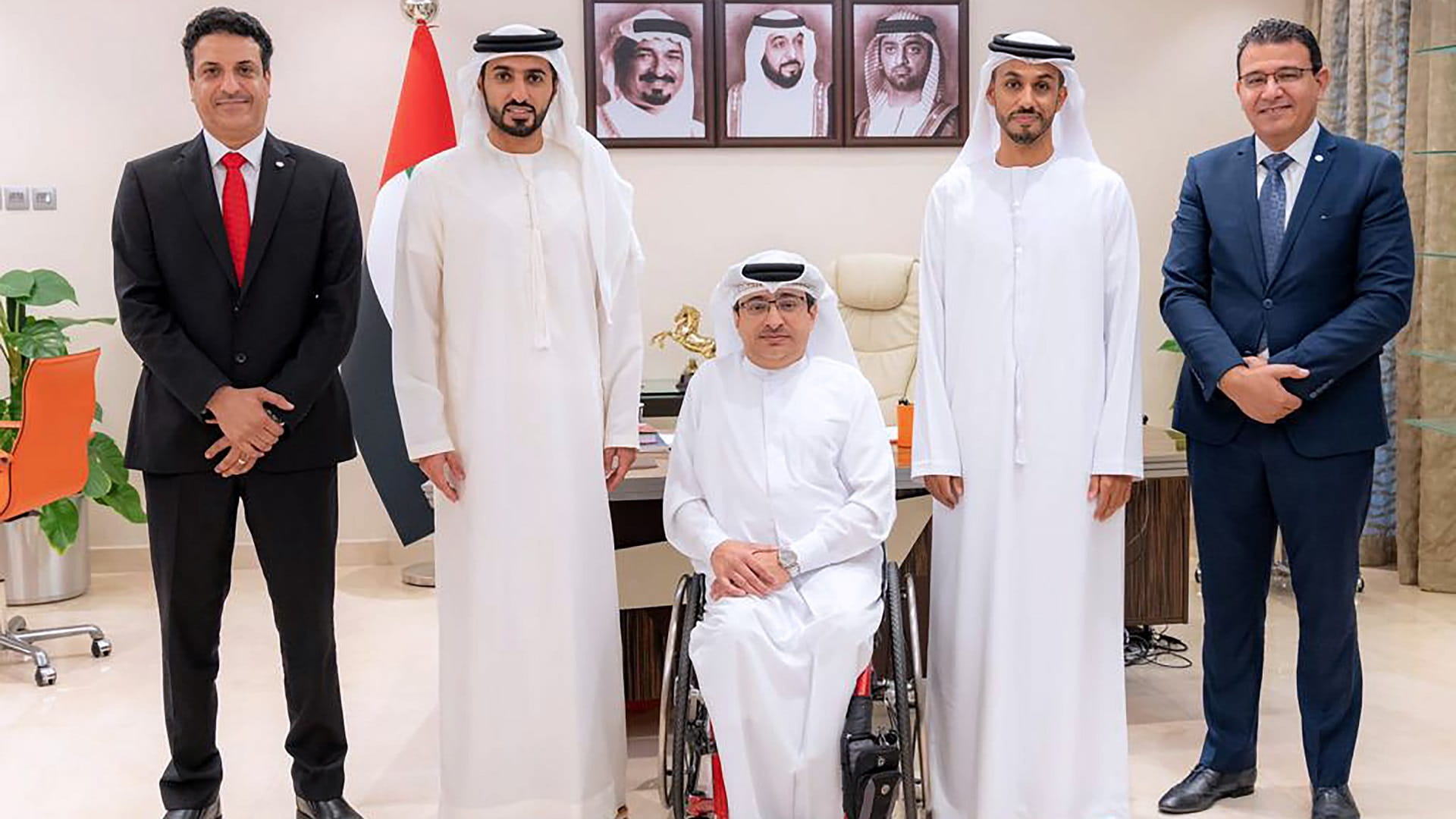 صورة بعنوان: راشد بن حميد يشيد بجهود بارالمبية آسيا في تطوير رياضة أصحاب الهمم 