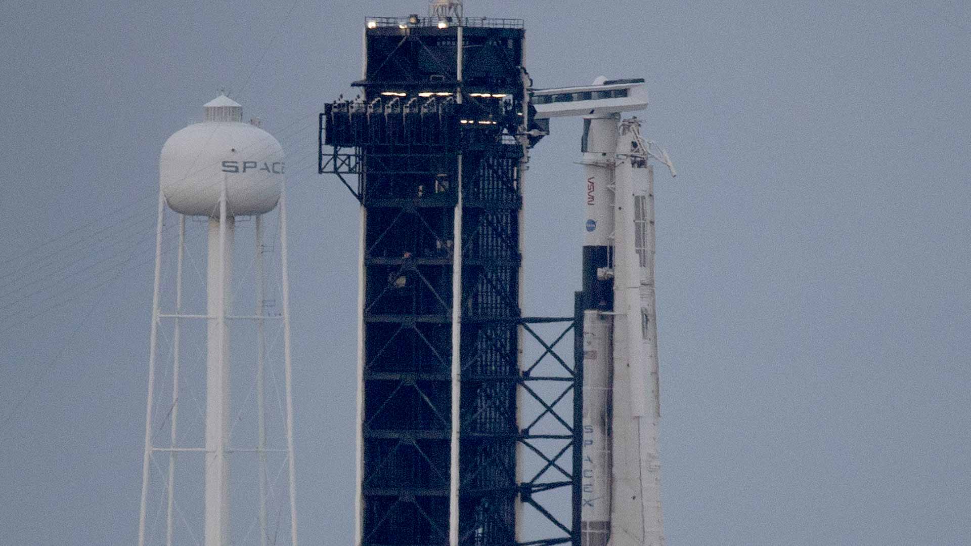 Image for the title: NASA, SpaceX delay ISS mission again for medical issue 