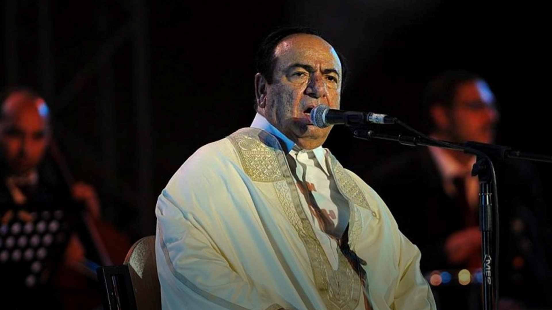 صورة بعنوان: الموت يغيب المطرب السوري الكبير صباح فخري 