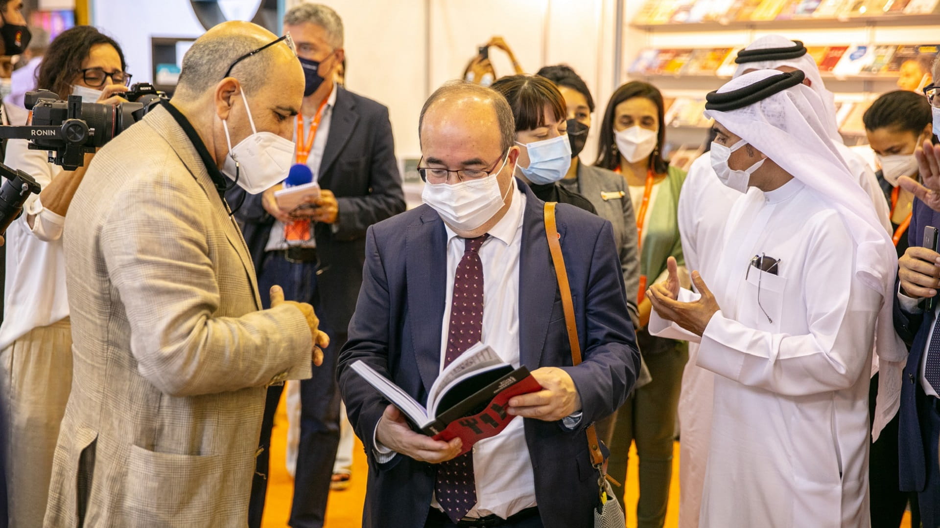 Image for the title: Spain's Minister of Culture and Sports visits SIBF 2021 
