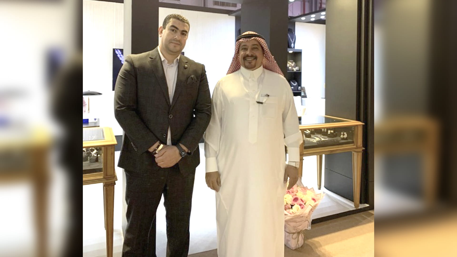 صورة بعنوان: الشارقة تستكشف فرص التعاون مع معرض المجوهرات الفريدة بالسعودية  