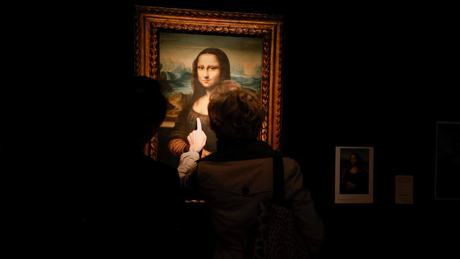 Image for the title: Centuries-old Mona Lisa copy to go on auction in Paris 