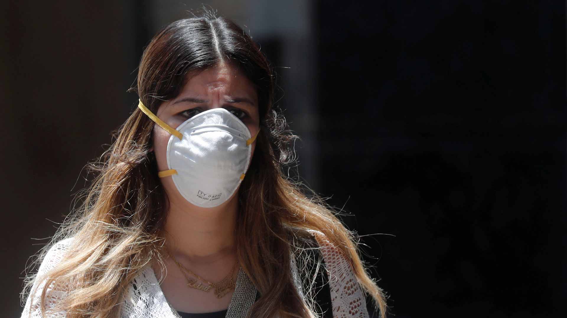 صورة بعنوان: مصر تحصي 909 إصابات جديدة بفيروس كورونا و62 وفاة 