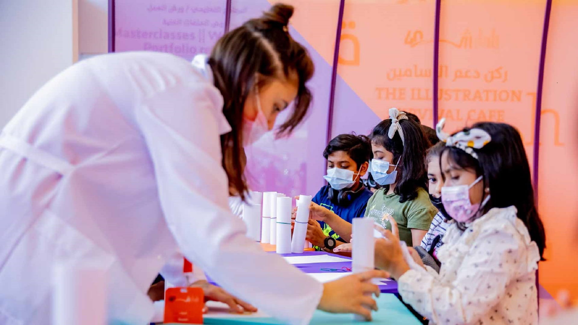 Image for the title: SIBF explains complex science via simple experiments  