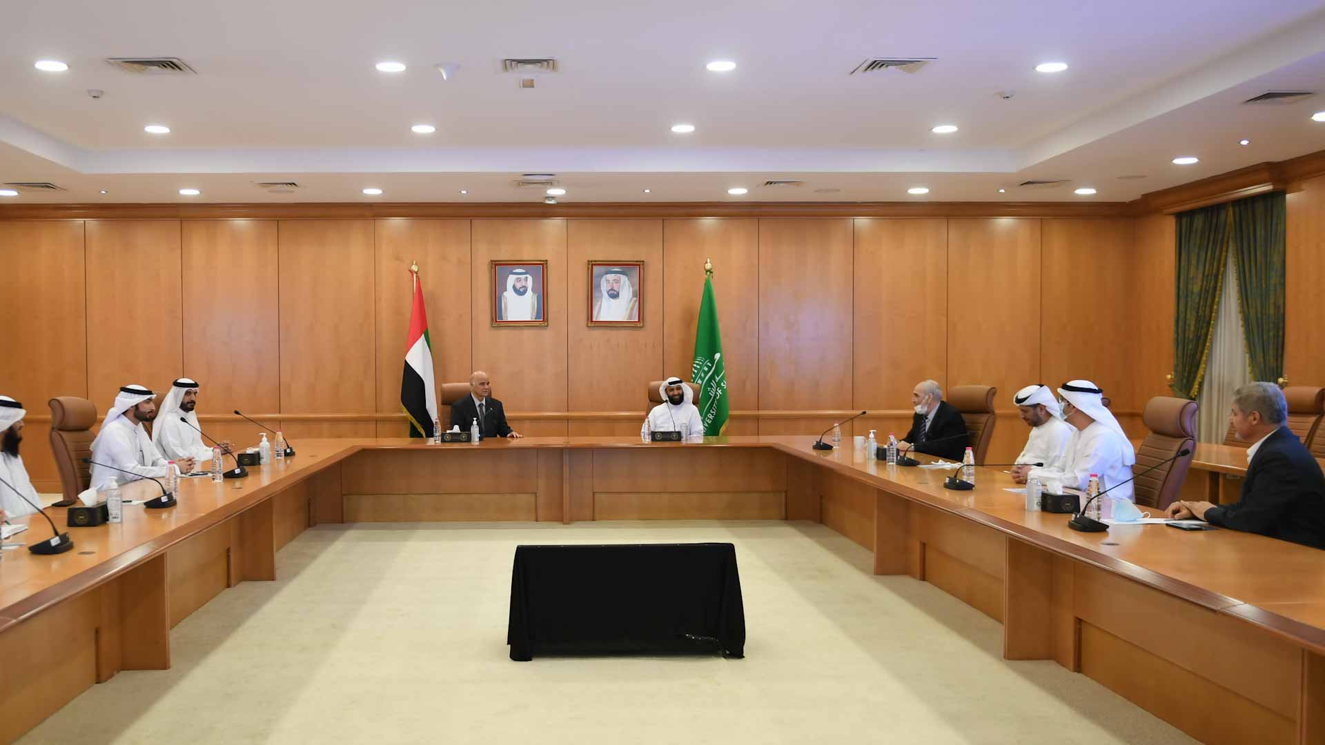 صورة بعنوان: جامعة الشارقة وهيئة الطرق والمواصلات تبحثان تعزيز التعاون 