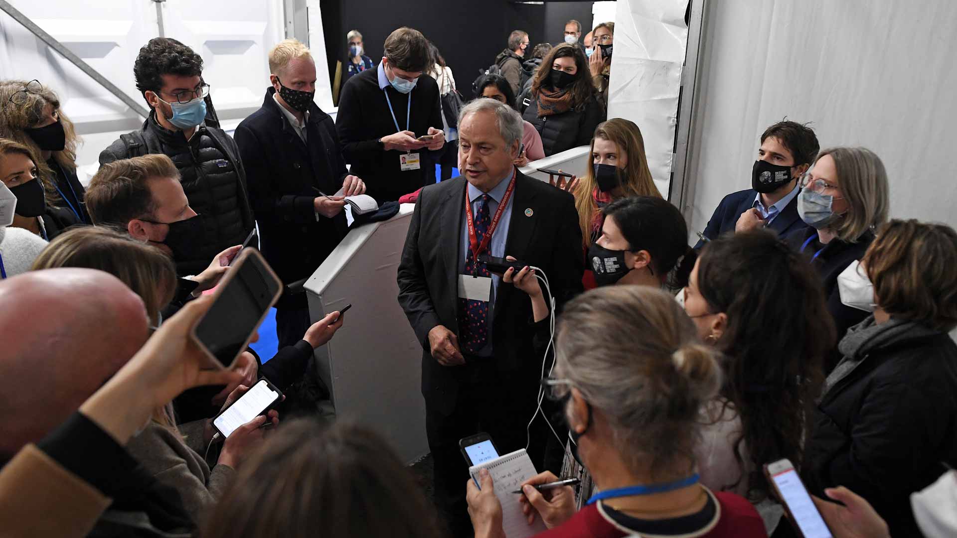 Image for the title: COP26 talks stumble on climate cash 'cliffhanger' 