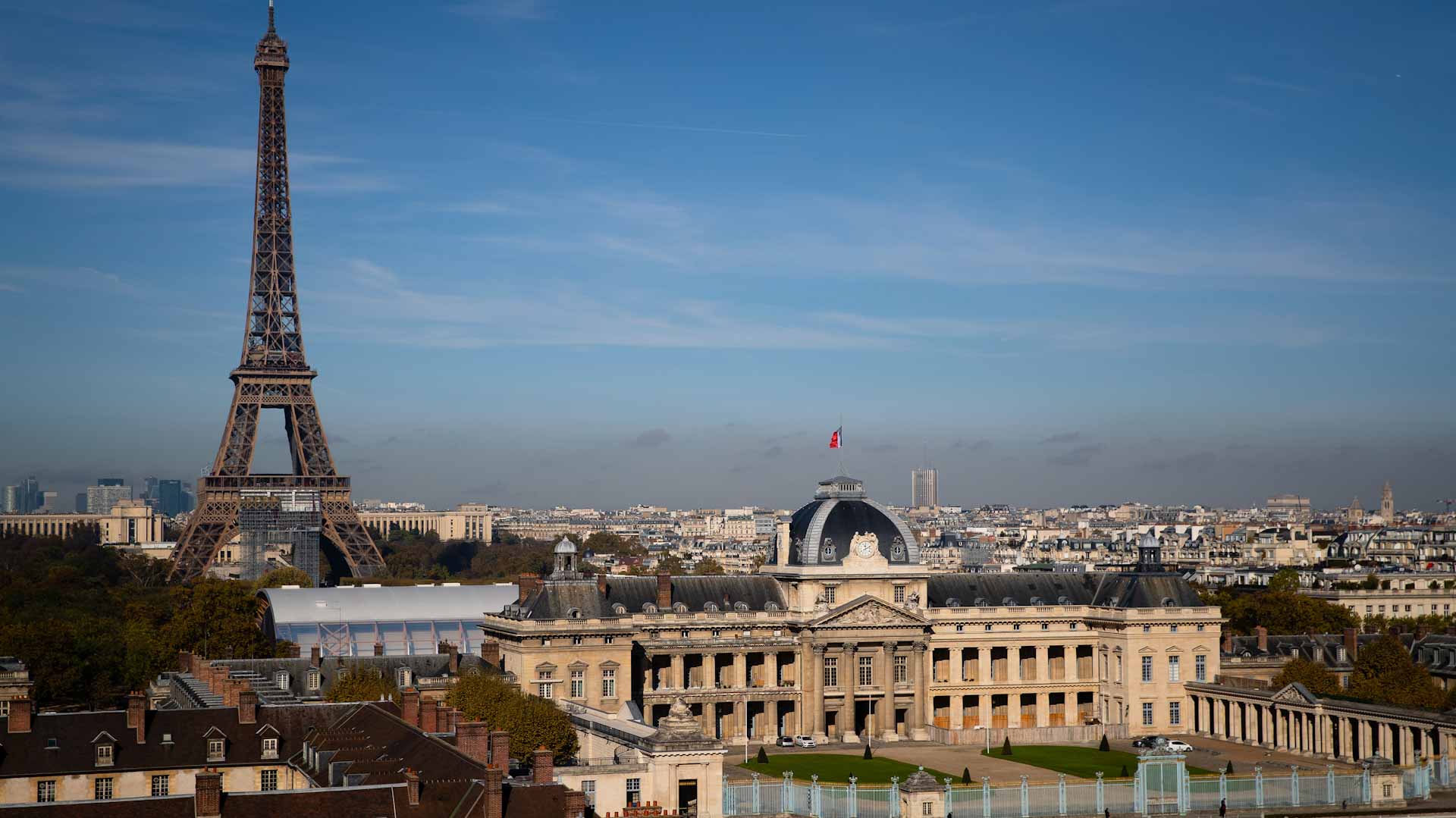 Image for the title: 'Happy birthday': Eiffel Tower pays tribute to UNESCO 