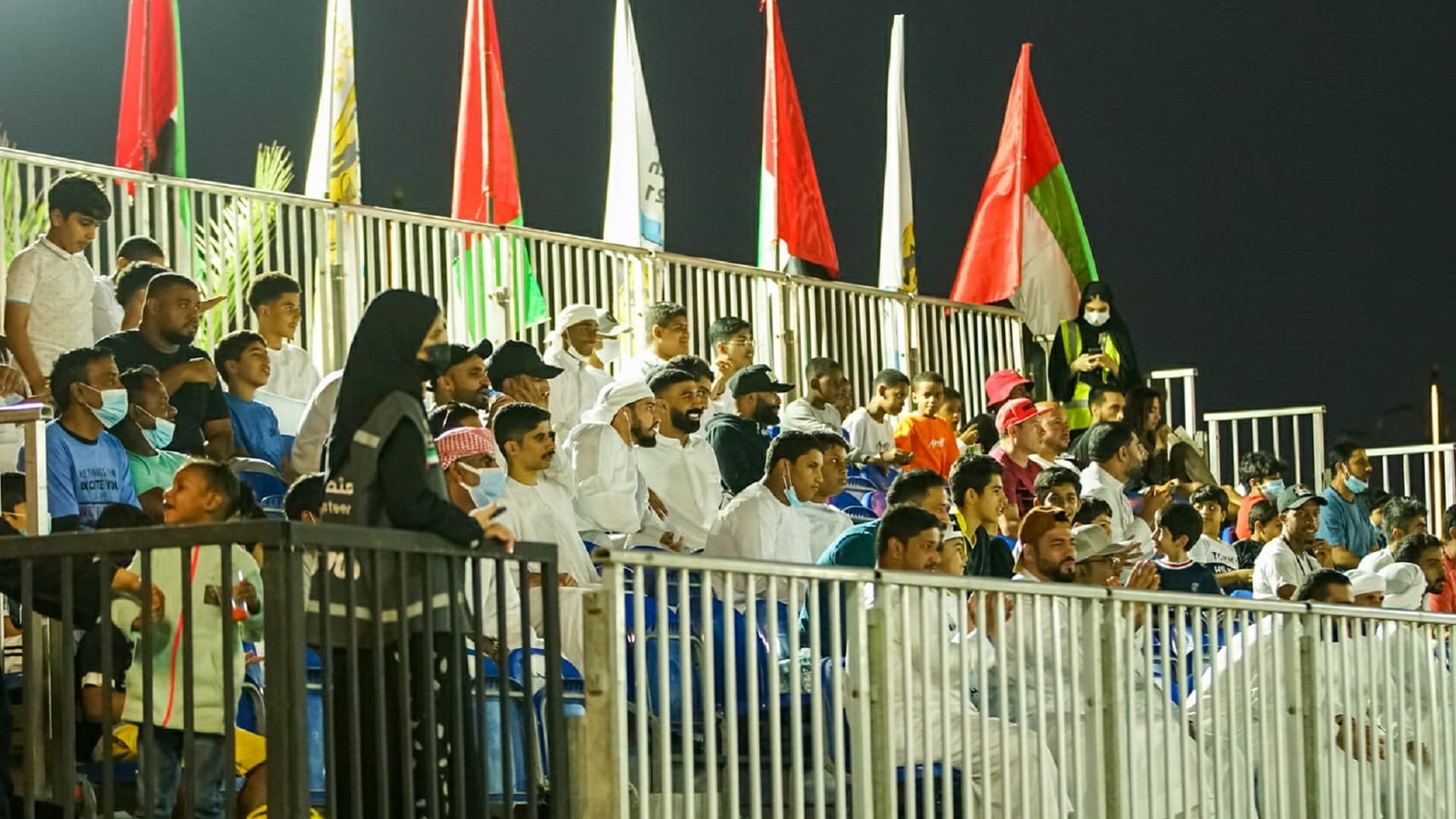 صورة بعنوان: إقبال جماهيري ومنافسة مثيرة في دورة كلباء للألعاب الشاطئية 