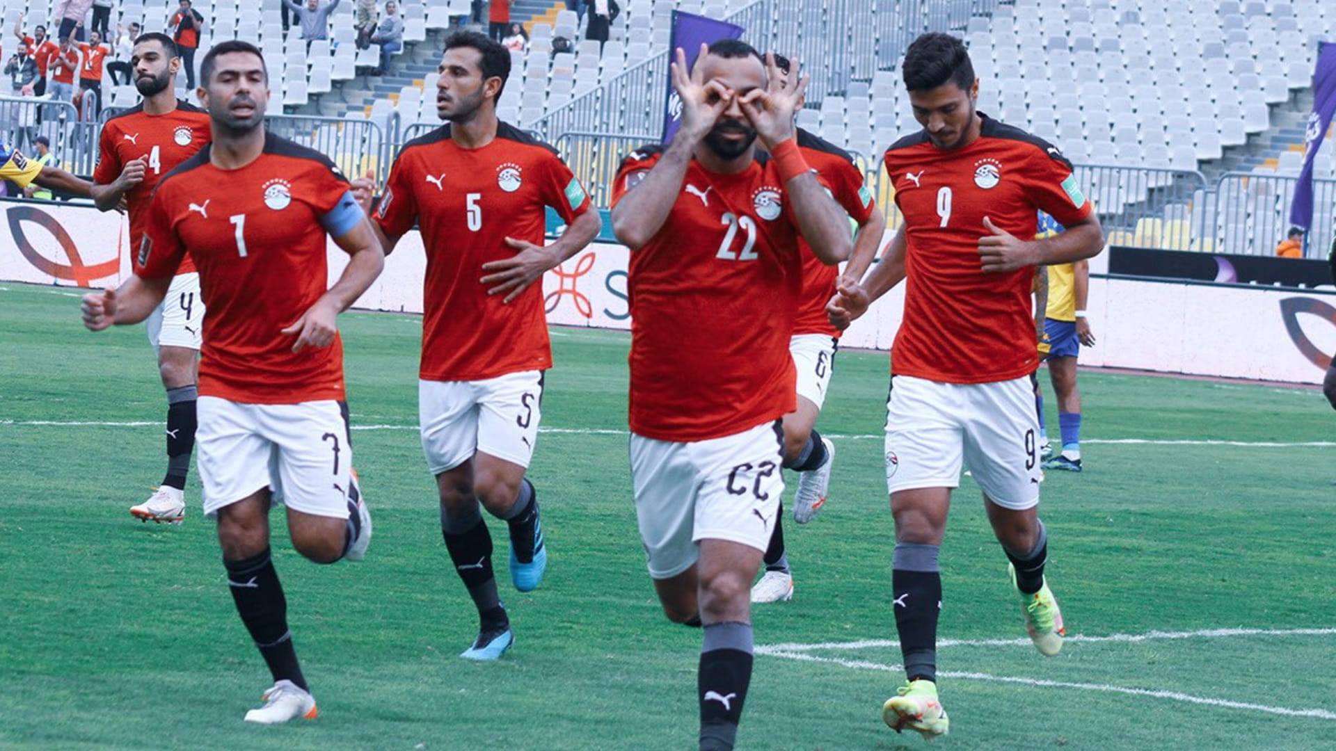 صورة بعنوان: مصر تفوز على الغابون بثنائية في تصفيات كأس العالم 