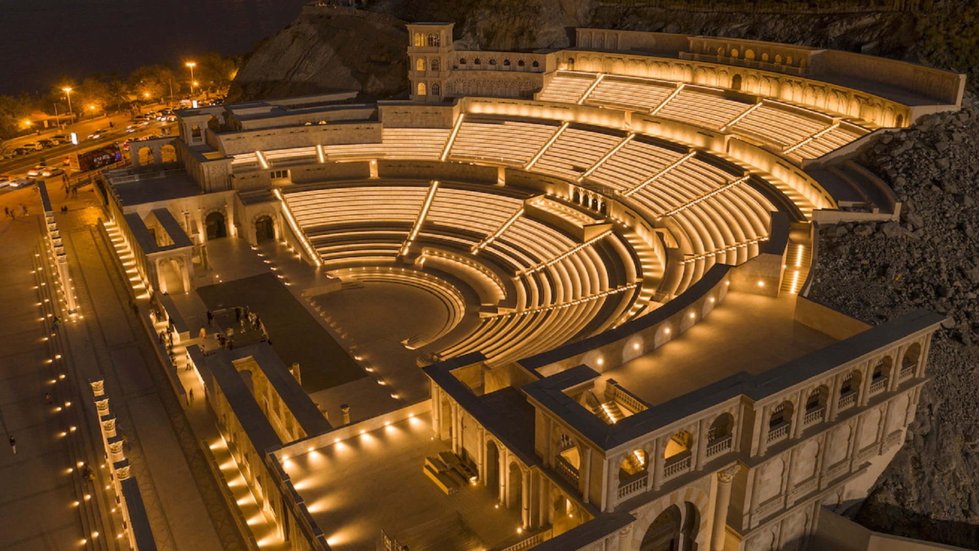 Image for the title: Balqees Al Saeed to headline concert at Khorfakkan Amphitheatre 