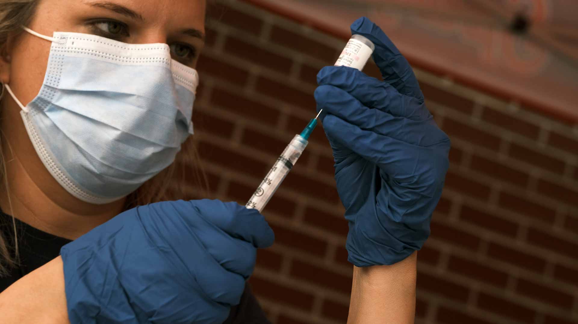 Image for the title: UK study suggests Delta subvariant less likely to cause symptoms 