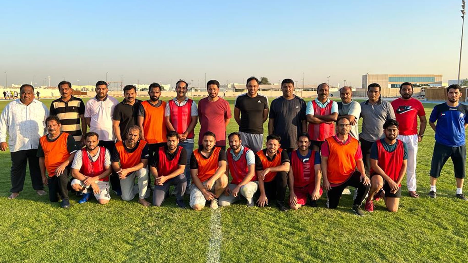 صورة بعنوان: شرطة الشارقة تنظم فعالية تدمج الطابع المجتمعي بالرياضي 