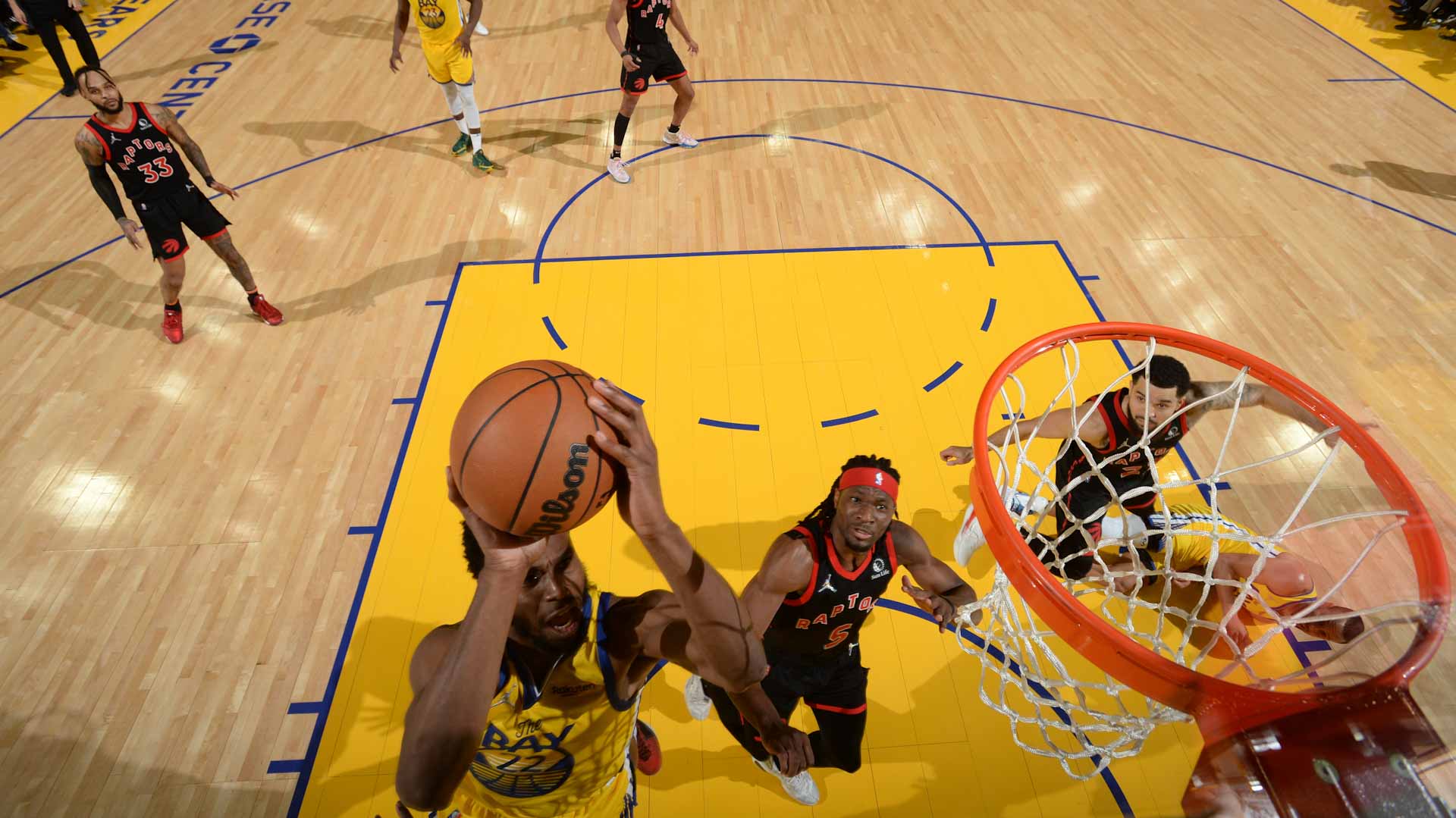 صورة بعنوان: واريورز يحقق فوزه الرابع توالياً في السلة الأميركية  