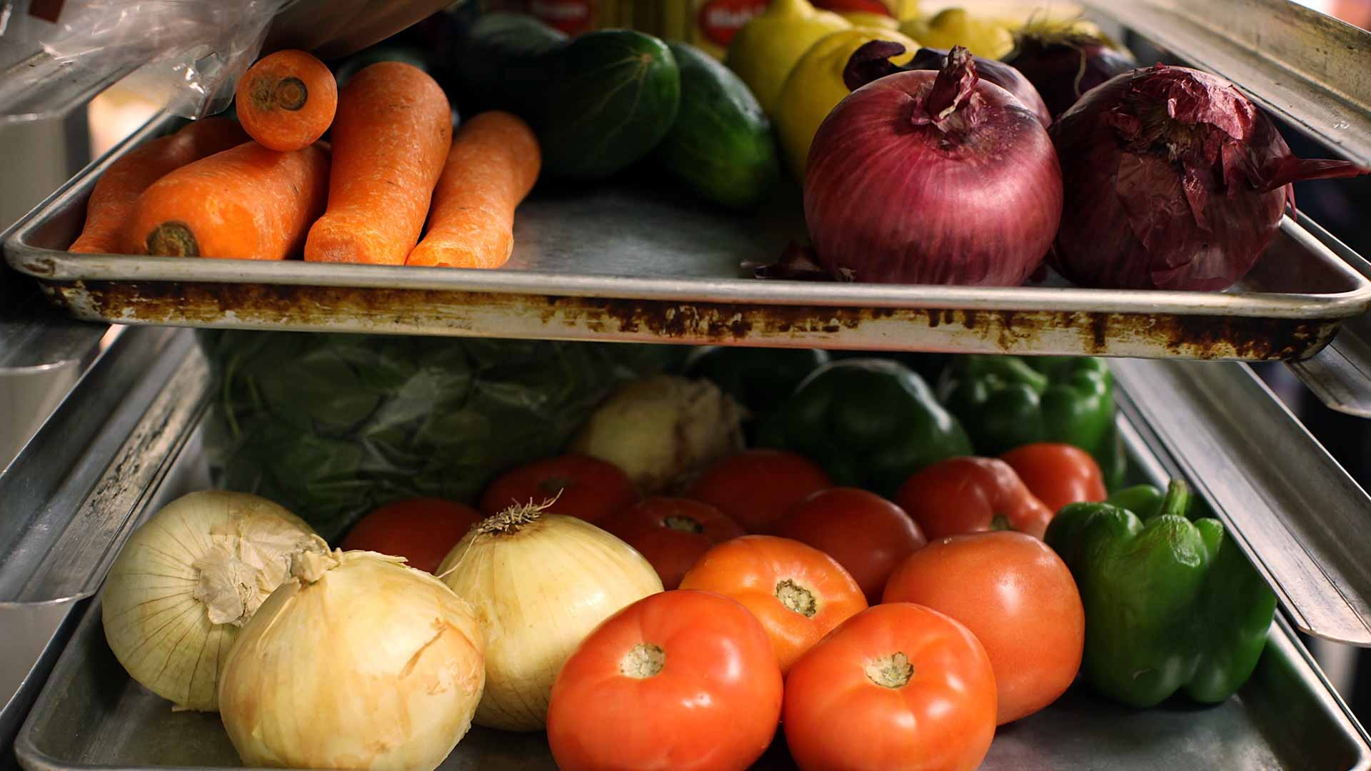 Image for the title: Poor diets imperilling people and the planet: report 