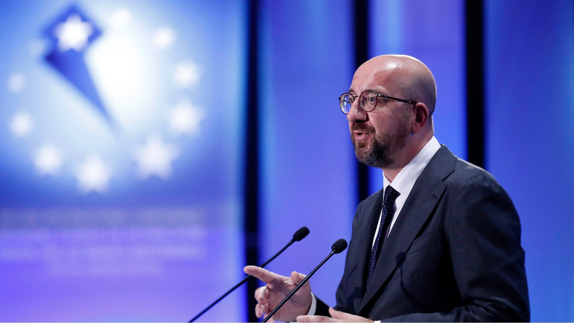 Image for the title: EU to ban Belarus airline from leasing jets 