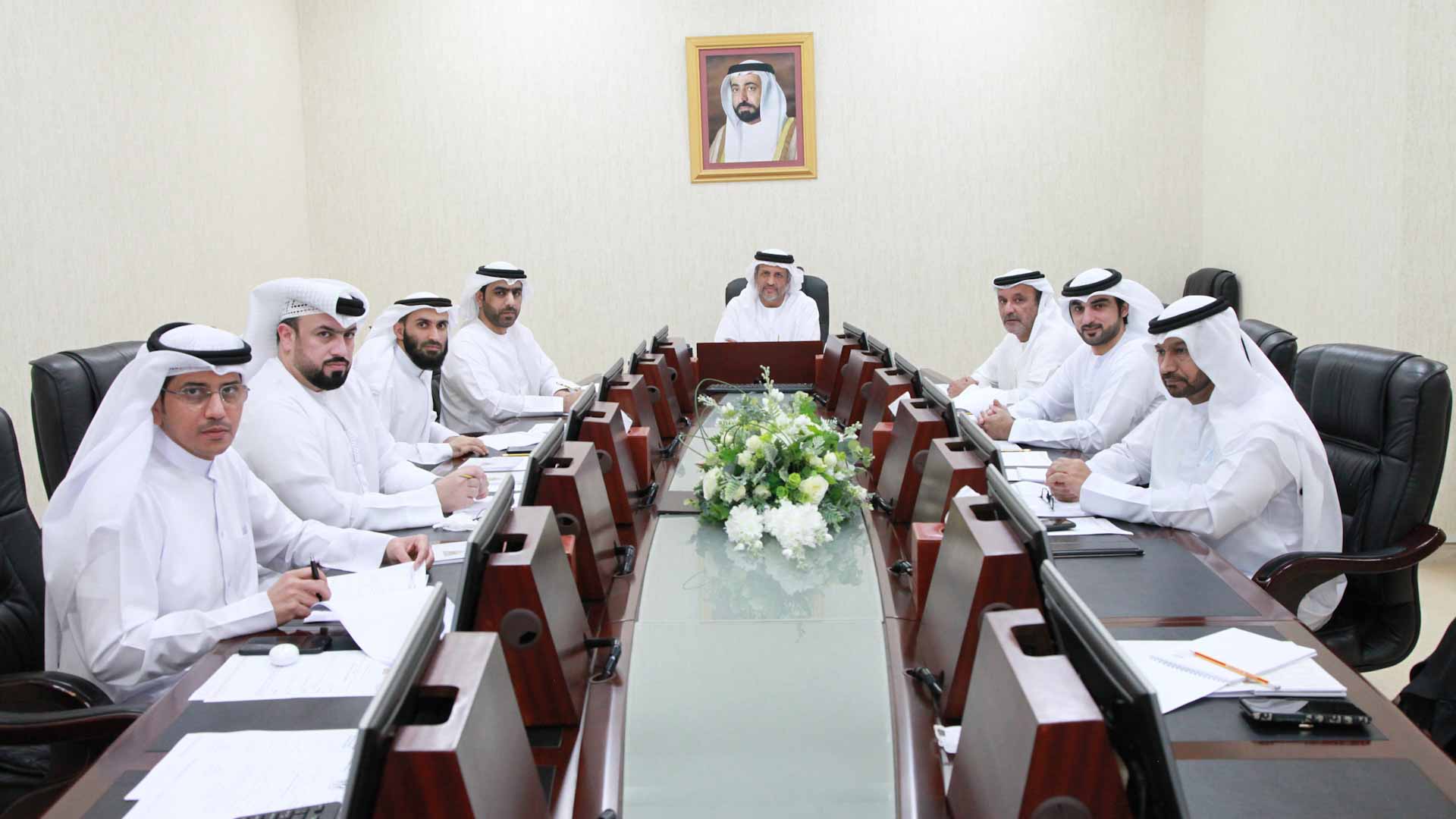 صورة بعنوان: "قانونية الاستشاري" تناقش قانون تنظيم أكاديمية الشارقة للتعليم    