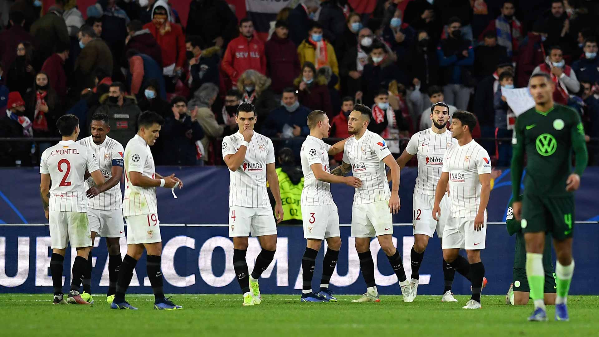 صورة بعنوان: أشبيلية يُنعش آماله في التأهل لدور الـ 16 بدوري الأبطال 