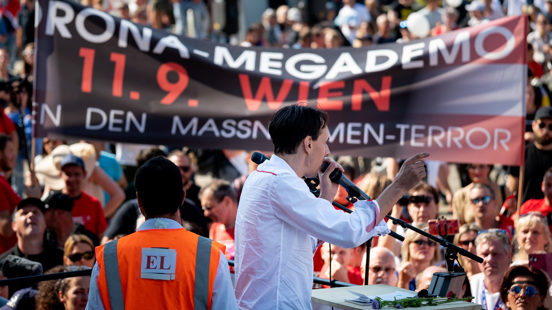 Image for the title: Tens of thousands protest Austria compulsory vaccination 