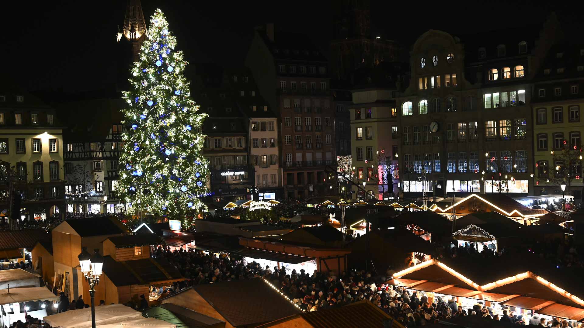 Image for the title: France's largest Christmas market lights up again 