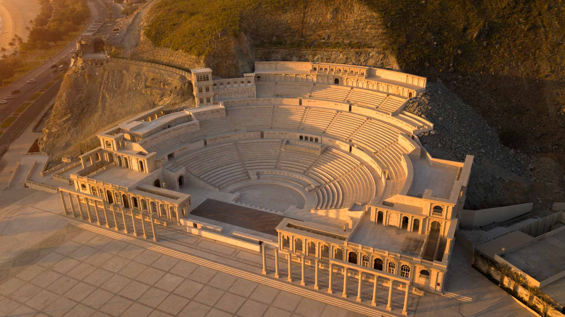 Image for the title: Al Saeed and Balqis sing for UAE at Khorfakkan Amphitheatre 