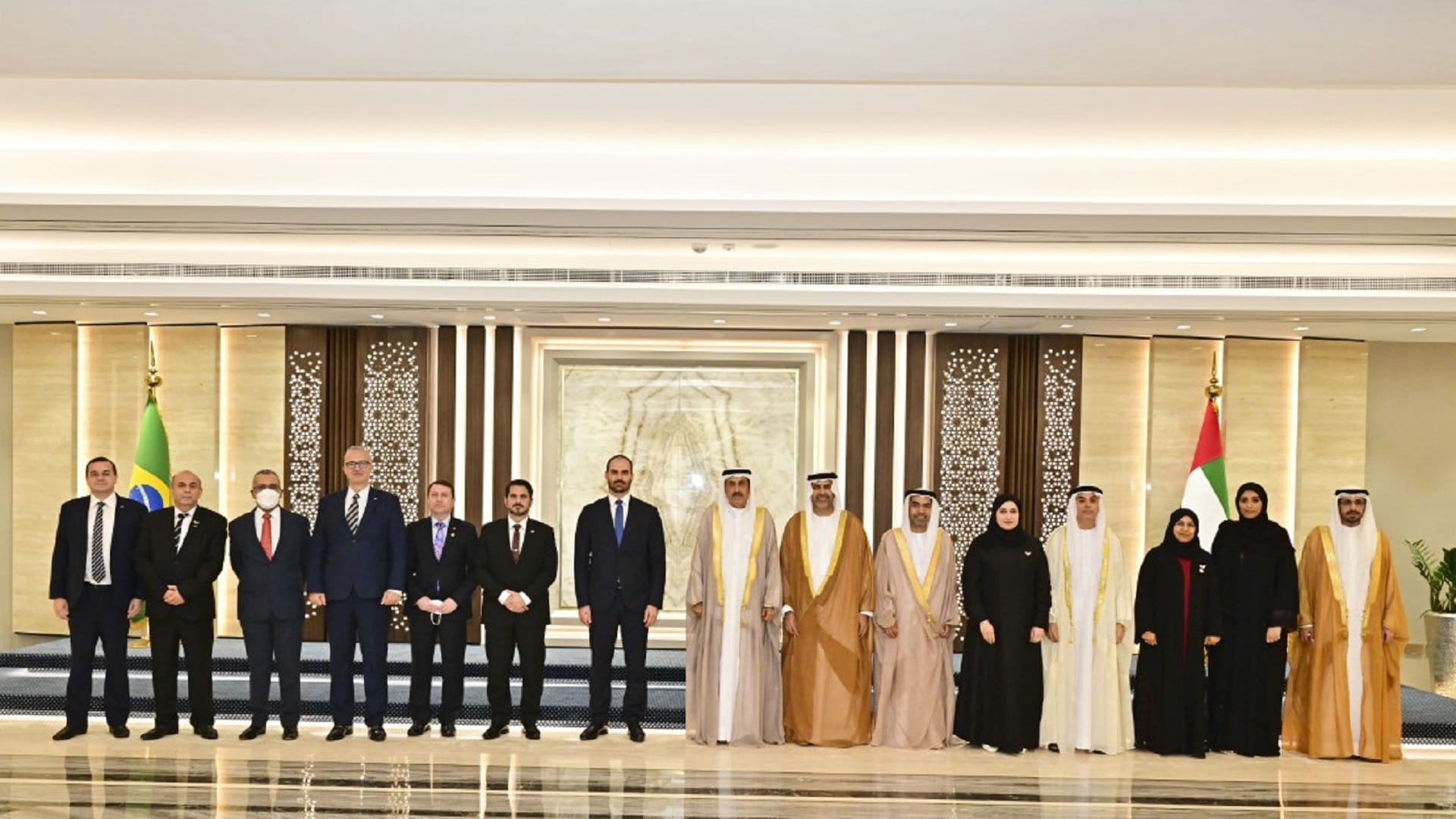 صورة بعنوان: غباش يبحث التعاون مع مجموعة "الصداقة البرلمانية البرازيلية" 