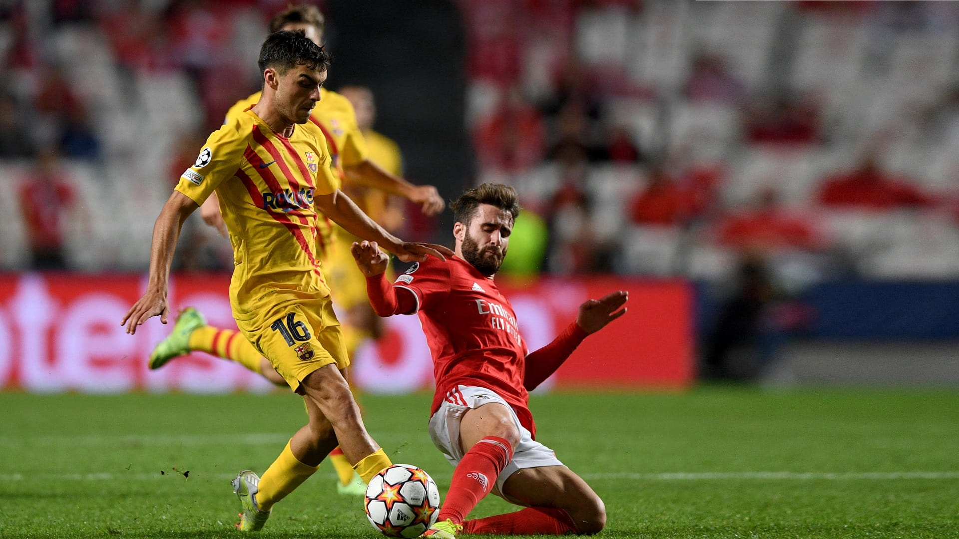 صورة بعنوان: نادي برشلونة الإسباني يمدد عقد بيدري حتى 2026 