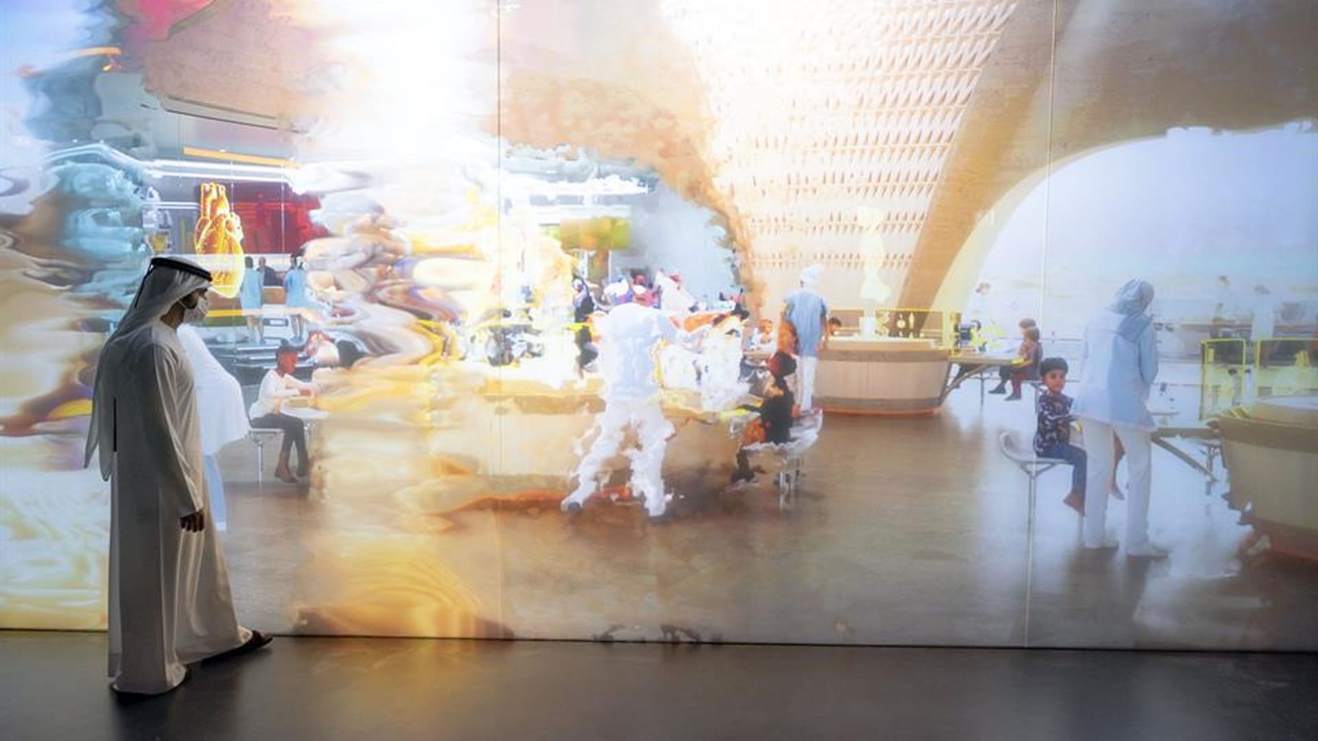 صورة بعنوان: حمدان بن محمد يزور جناح الإمارات في إكسبو 2020 دبي 