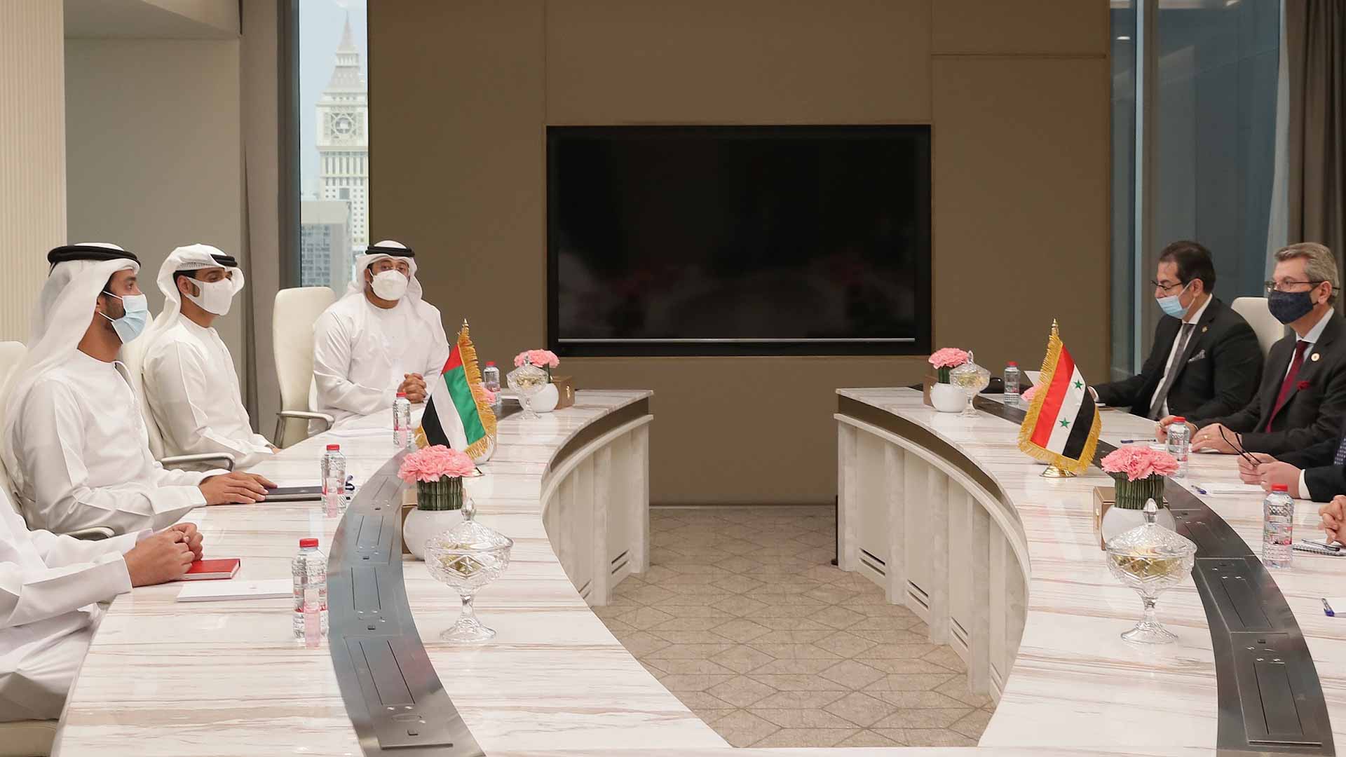 صورة بعنوان: الإمارات وسوريا تبحثان أطر تطوير العلاقات الاقتصادية وتوسيع آفاقها 
