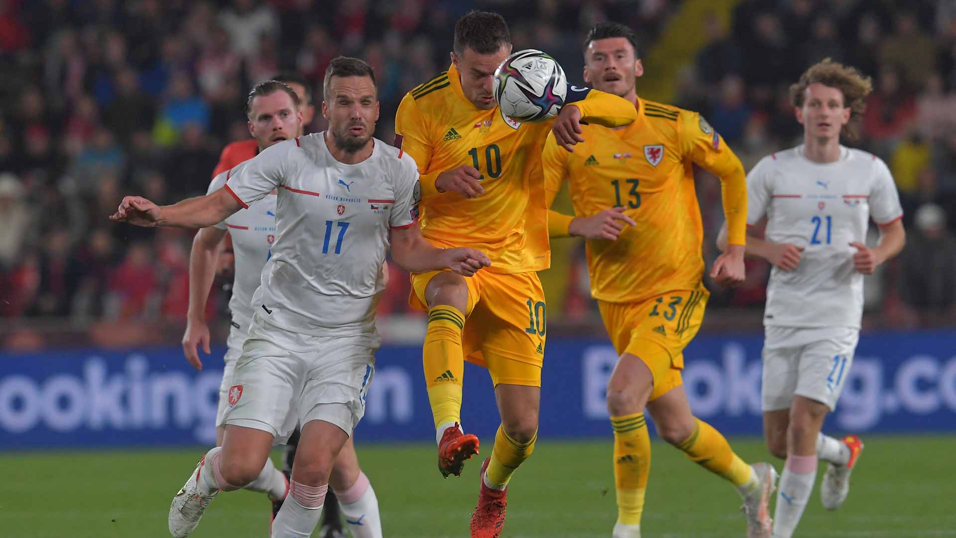 صورة بعنوان: التشيك تتعادل أمام ويلز في التصفيات الأوروبية المؤهلة لكأس العالم 