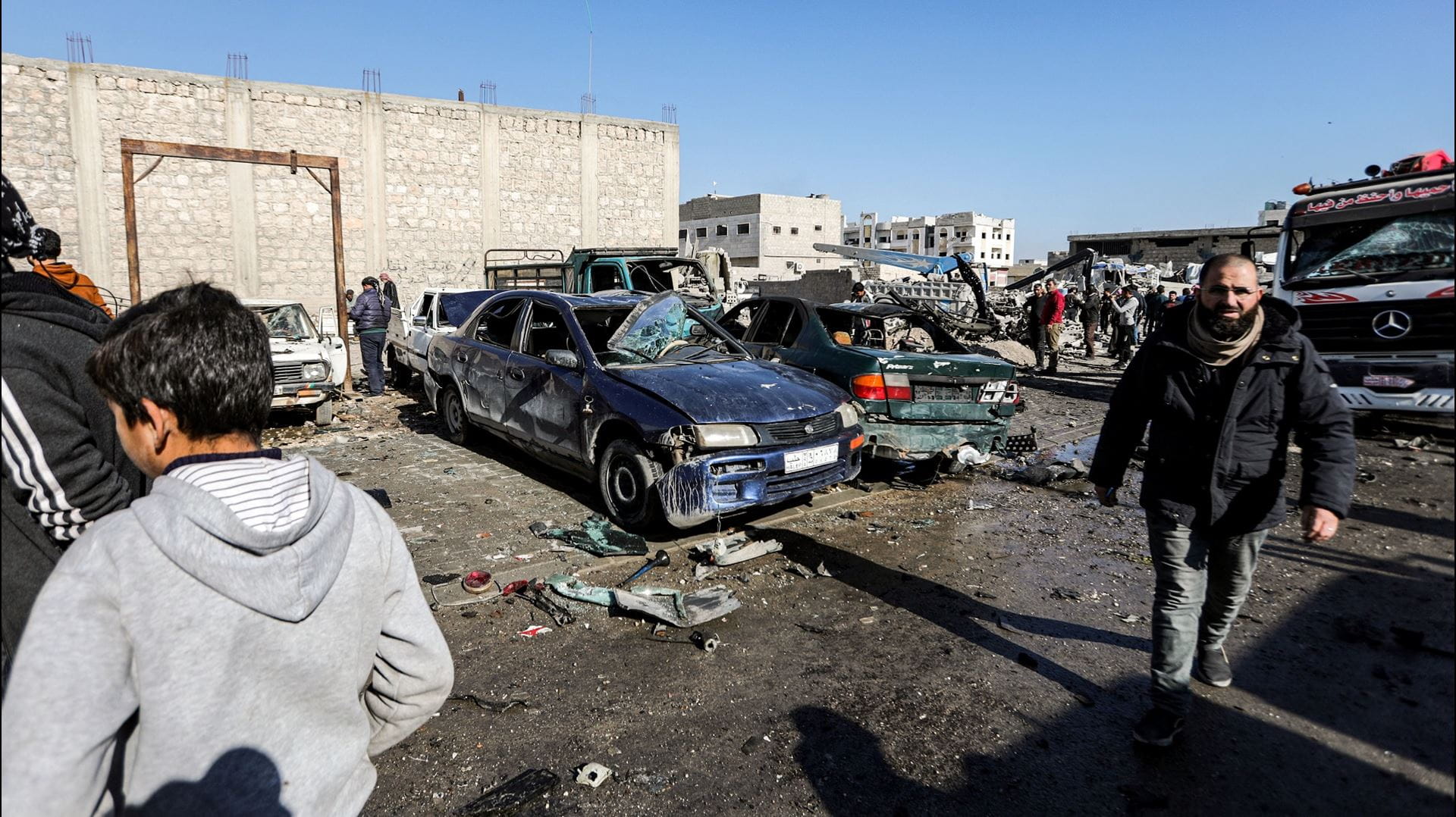 Image for the title: Car bomb kills six in Syria's Afrin: monitor 