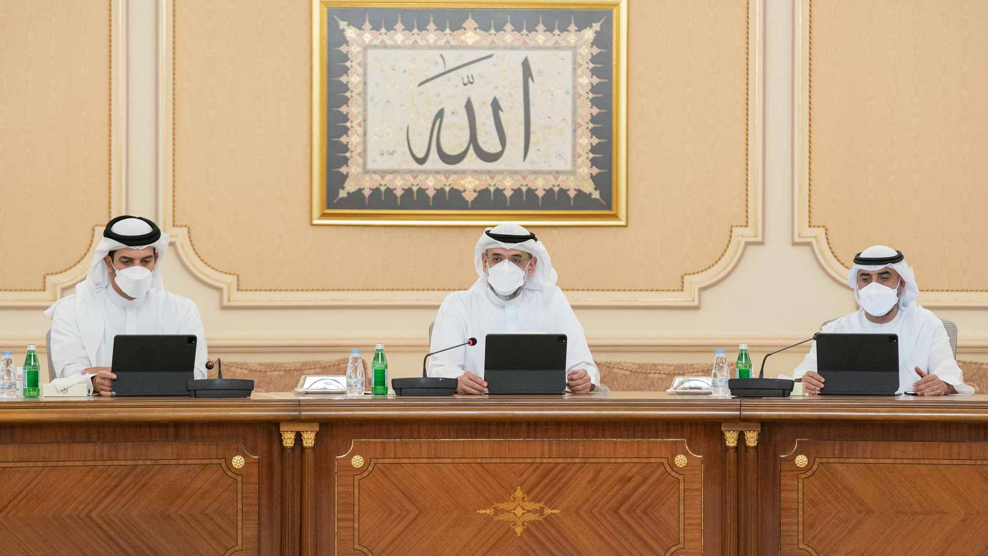 Image for the title: SEC directs to develop public parking services in emirate 