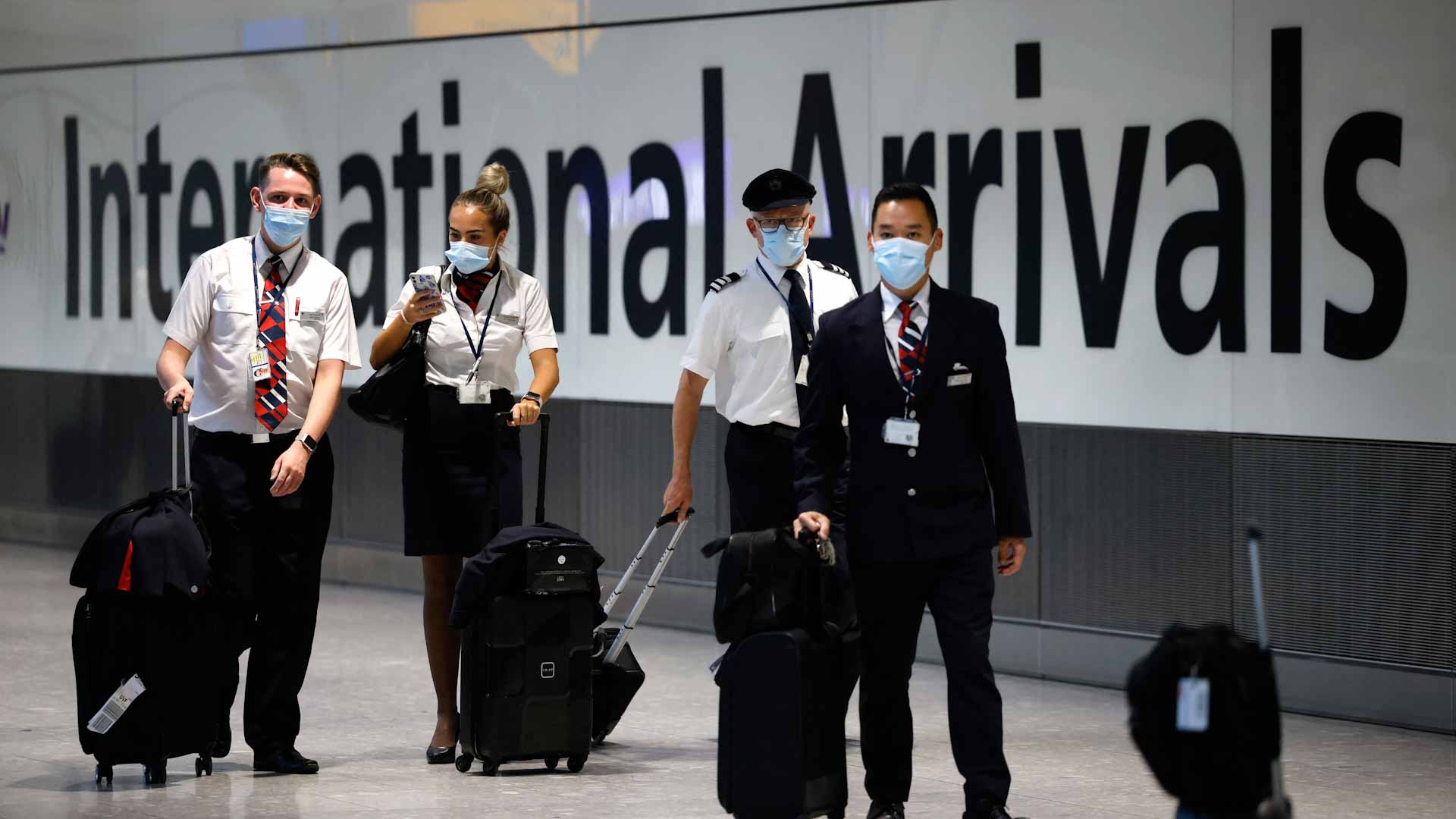 Image for the title: UK aviation regulator caps Heathrow plan to charge higher fees 