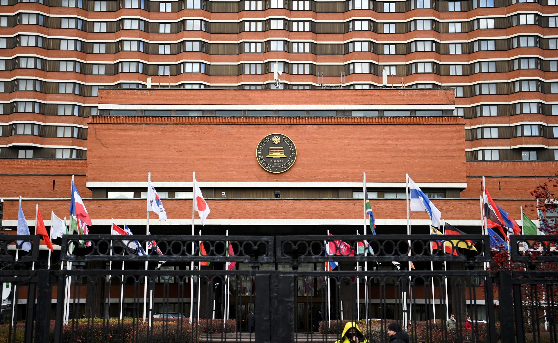 Image for the title: Russia hosts Taliban for talks after warning against Daesh threat 