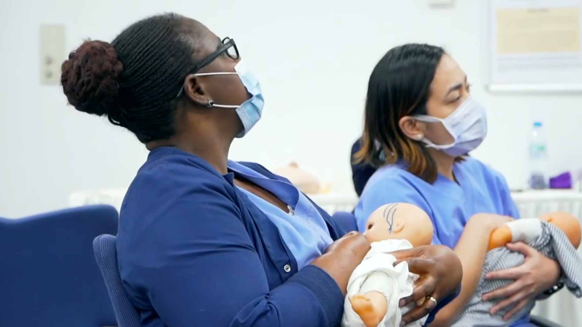 صورة بعنوان: مشاكل الرضاعة الطبيعية 